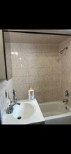 216 N Fulton St, Unit 2 in Allentown, PA - Building Photo - Building Photo