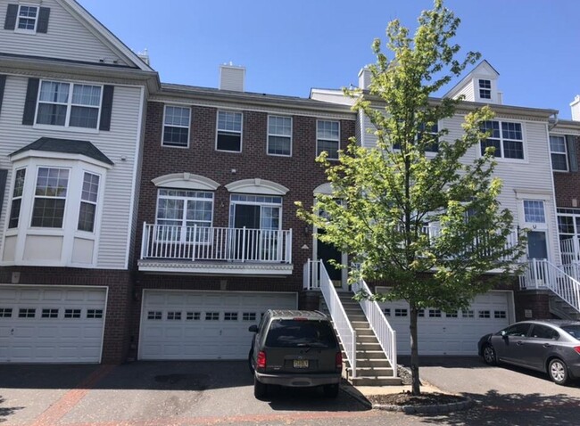 property at 7 Atlas Ct