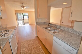 Baywind Apartment Homes in Costa Mesa, CA - Building Photo - Building Photo