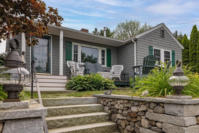 property at 7 Piscataqua St