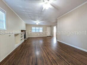 832 N Columbia Ave in Tulsa, OK - Building Photo - Building Photo