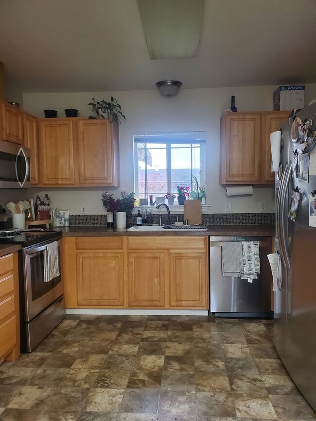 401 15th St NW in Puyallup, WA - Building Photo - Building Photo