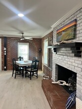 1730 Wilmington Island Rd, Unit 1 in Savannah, GA - Foto de edificio - Building Photo