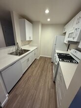 Grande Vista Apartments in Vista, CA - Foto de edificio - Building Photo