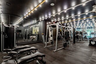 2801 Waterwall Dr in Houston, TX - Building Photo - Building Photo