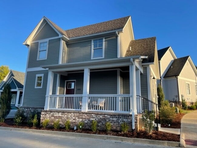 property at 1405 Pleasant Dr