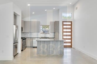 1309 Delano St in Austin, TX - Building Photo - Building Photo