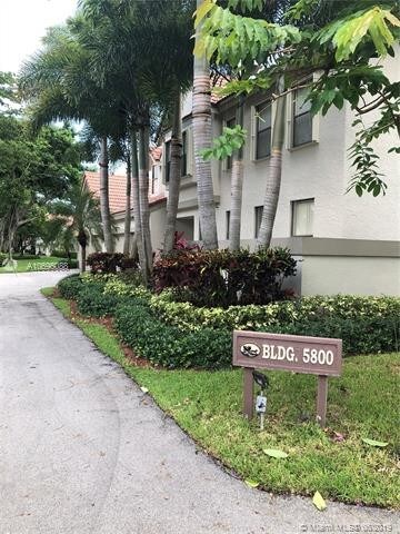 5800 Coach House Cir-Unit -C in Boca Raton, FL - Building Photo