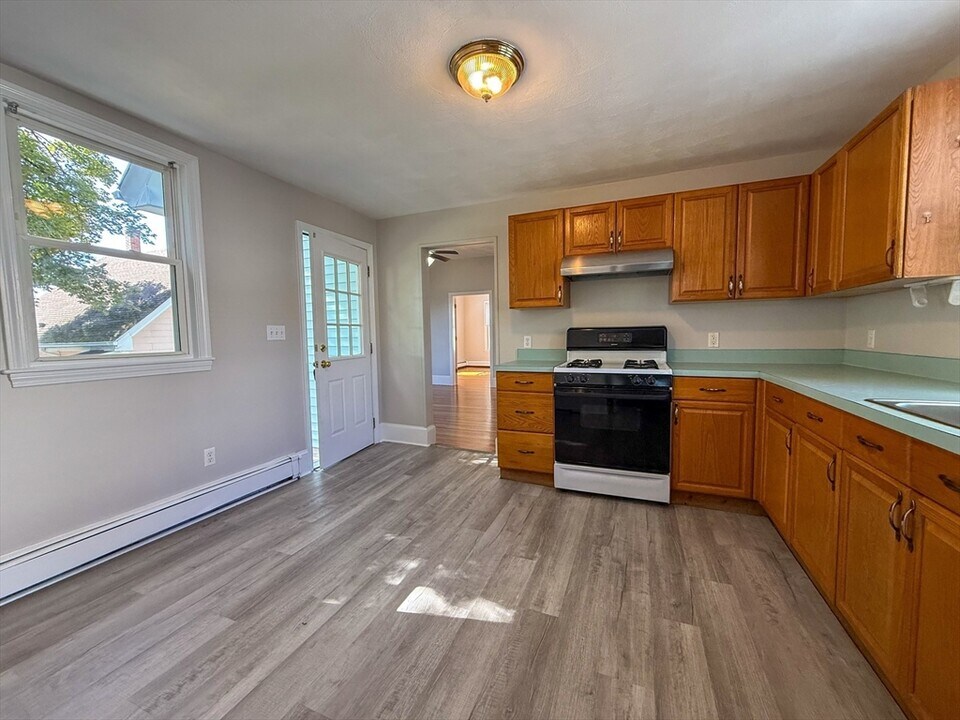 44 Bryant St in Malden, MA - Building Photo