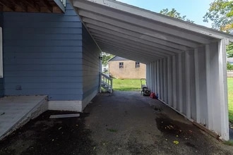 289 N Main St, Unit Unit 1 in North Brookfield, MA - Building Photo - Building Photo