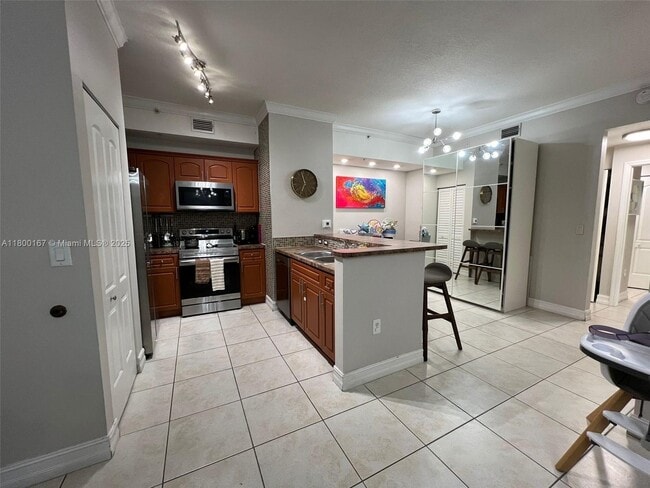 7300 NW 114th Ave in Doral, FL - Building Photo - Building Photo