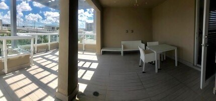 6316 NW 105th Pl in Doral, FL - Building Photo - Building Photo