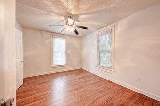 3106 King St in Austin, TX - Building Photo - Building Photo