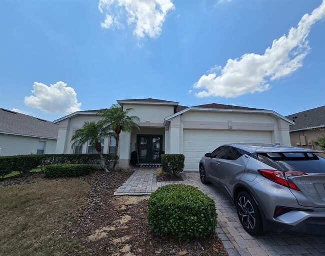 property at 122 Kildrummy Dr