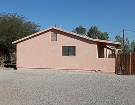 508 N Iroquois Ave in Tucson, AZ - Building Photo