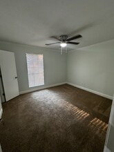 1960 Eastland Ct in Snellville, GA - Building Photo - Building Photo