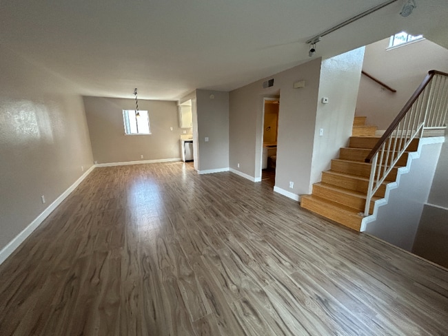 1806 Huntington Dr in Duarte, CA - Building Photo - Building Photo