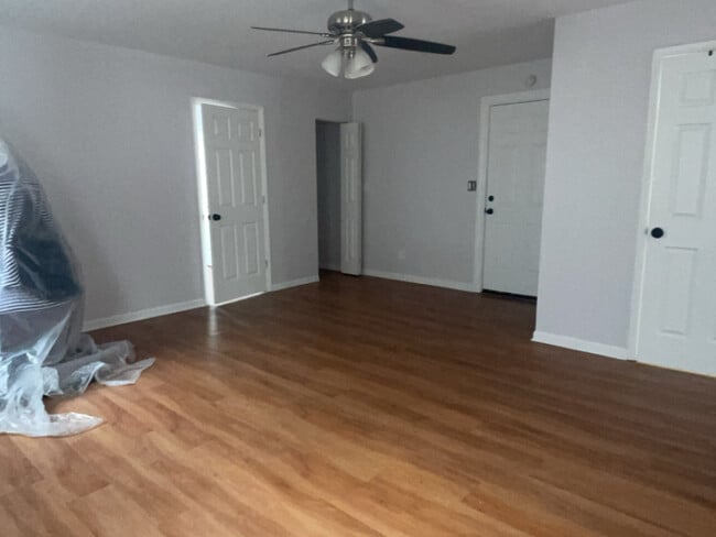 3611 N Sacramento Ave in Chicago, IL - Building Photo - Building Photo