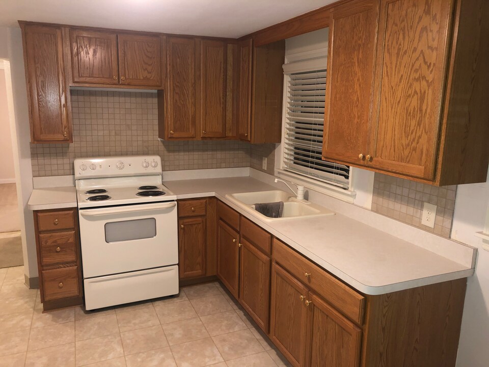 1510 Waverly Plz in Crest Hill, IL - Building Photo