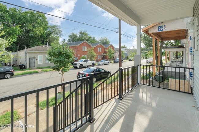 721 E Caldwell St in Louisville, KY - Building Photo - Building Photo