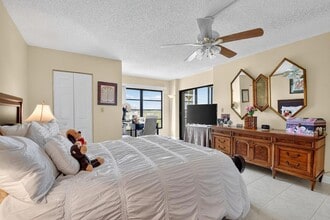 14460 Strathmore Ln, Unit 605 in Delray Beach, FL - Building Photo - Building Photo