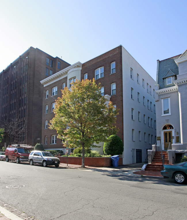 Preston House in Washington, DC - Foto de edificio - Building Photo