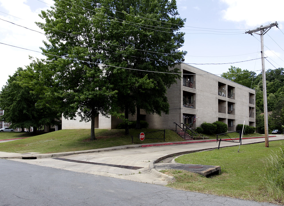 Cedar Garden in North Little Rock, AR - Building Photo