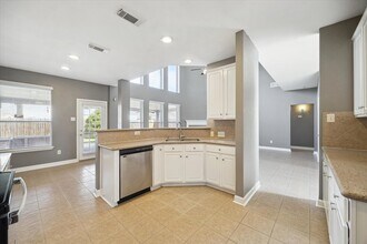 16706 Wilsons Creek Ln in Houston, TX - Building Photo - Building Photo