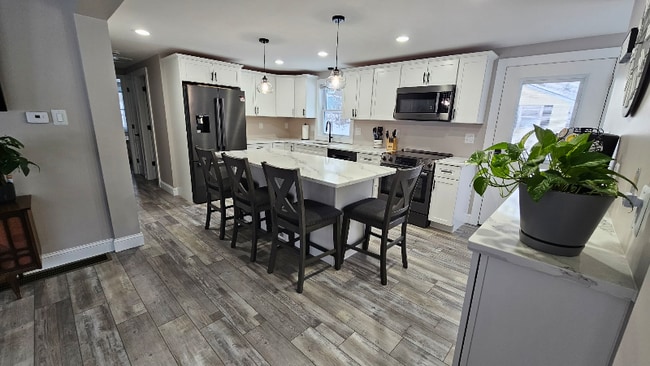 property at 17 Powderhouse Rd