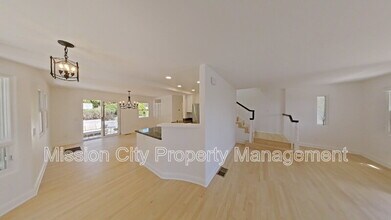 2570 Lillie Ave in Summerland, CA - Building Photo - Building Photo