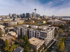 110 Roy Apartments in Seattle, WA - Foto de edificio - Building Photo