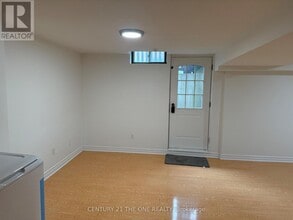 185 Campbell Ave in Vaughan, ON - Building Photo - Building Photo