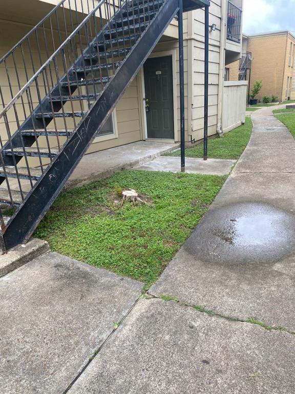 property at 8100 Creekbend Dr