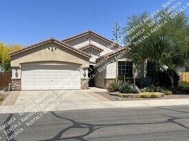 1536 E Fontana Dr in Casa Grande, AZ - Building Photo