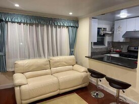 136-45 Jewel Ave in Queens, NY - Building Photo