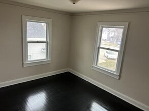 1331 S Chestnut Ave in Green Bay, WI - Building Photo - Building Photo