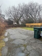 65 Arbutus St in Rochester, NY - Building Photo - Building Photo