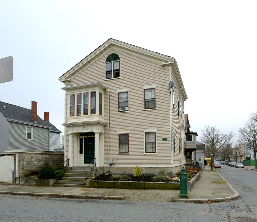 180 Walnut St in New Bedford, MA - Building Photo