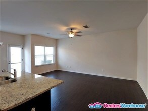 3278 Garden Glade Ln in Stonecrest, GA - Building Photo - Building Photo