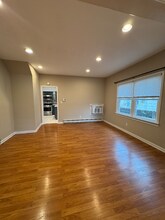 53 Maple Ave in Keansburg, NJ - Foto de edificio - Building Photo