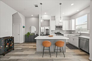 4002 Elser St in Houston, TX - Building Photo