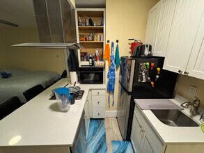 65 Walden St, Unit 3 in Cambridge, MA - Building Photo - Building Photo