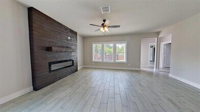 1508 Dale Dr in Arlington, TX - Building Photo - Building Photo