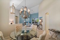 7921 Tiger Lily Dr in Naples, FL - Foto de edificio - Building Photo