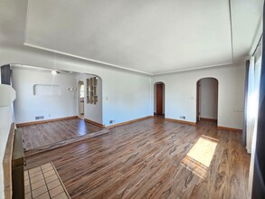 3108 W Grace Ave in Spokane, WA - Foto de edificio - Building Photo