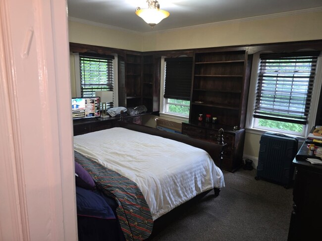 property at 0 Primrose Ave