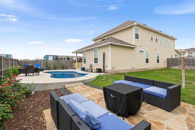 property at 5001 Black Onyx Dr