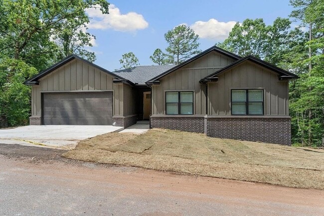 property at 17 Westmorland Dr