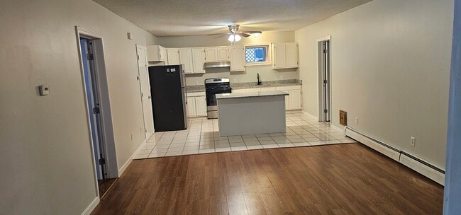 991 County St, Unit 1