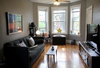 2509 N Harding Ave in Chicago, IL - Building Photo - Building Photo